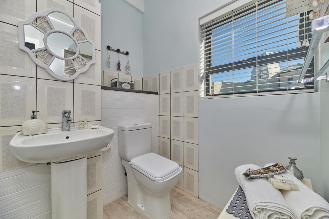 Fraai Uitzicht Struisbaai Apartment Ngoại thất bức ảnh