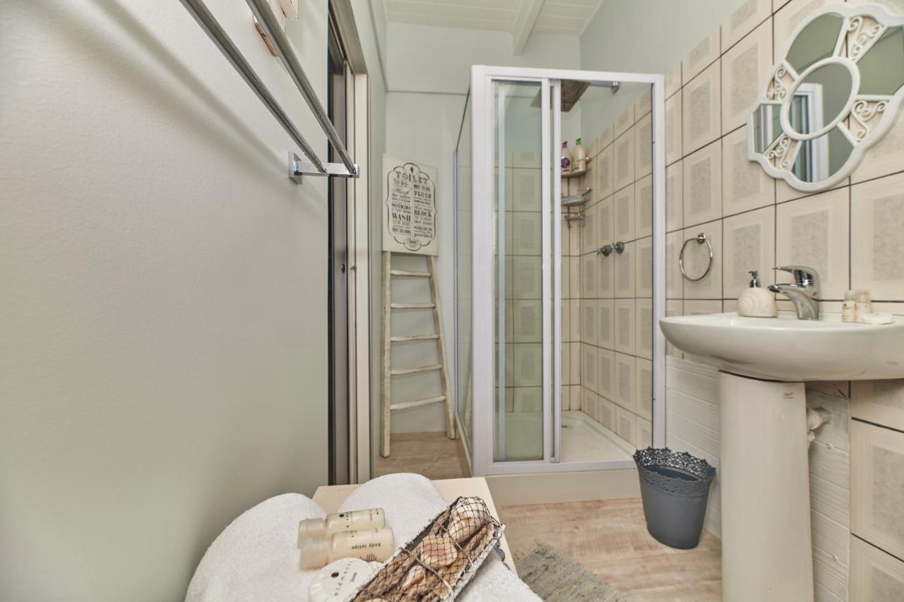 Fraai Uitzicht Struisbaai Apartment Ngoại thất bức ảnh