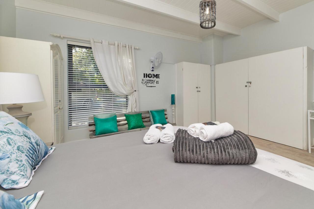 Fraai Uitzicht Struisbaai Apartment Ngoại thất bức ảnh