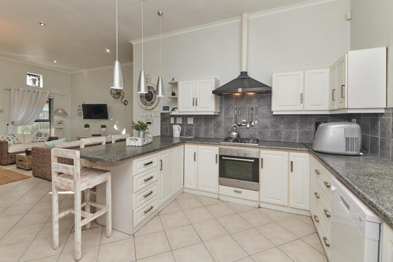Fraai Uitzicht Struisbaai Apartment Ngoại thất bức ảnh