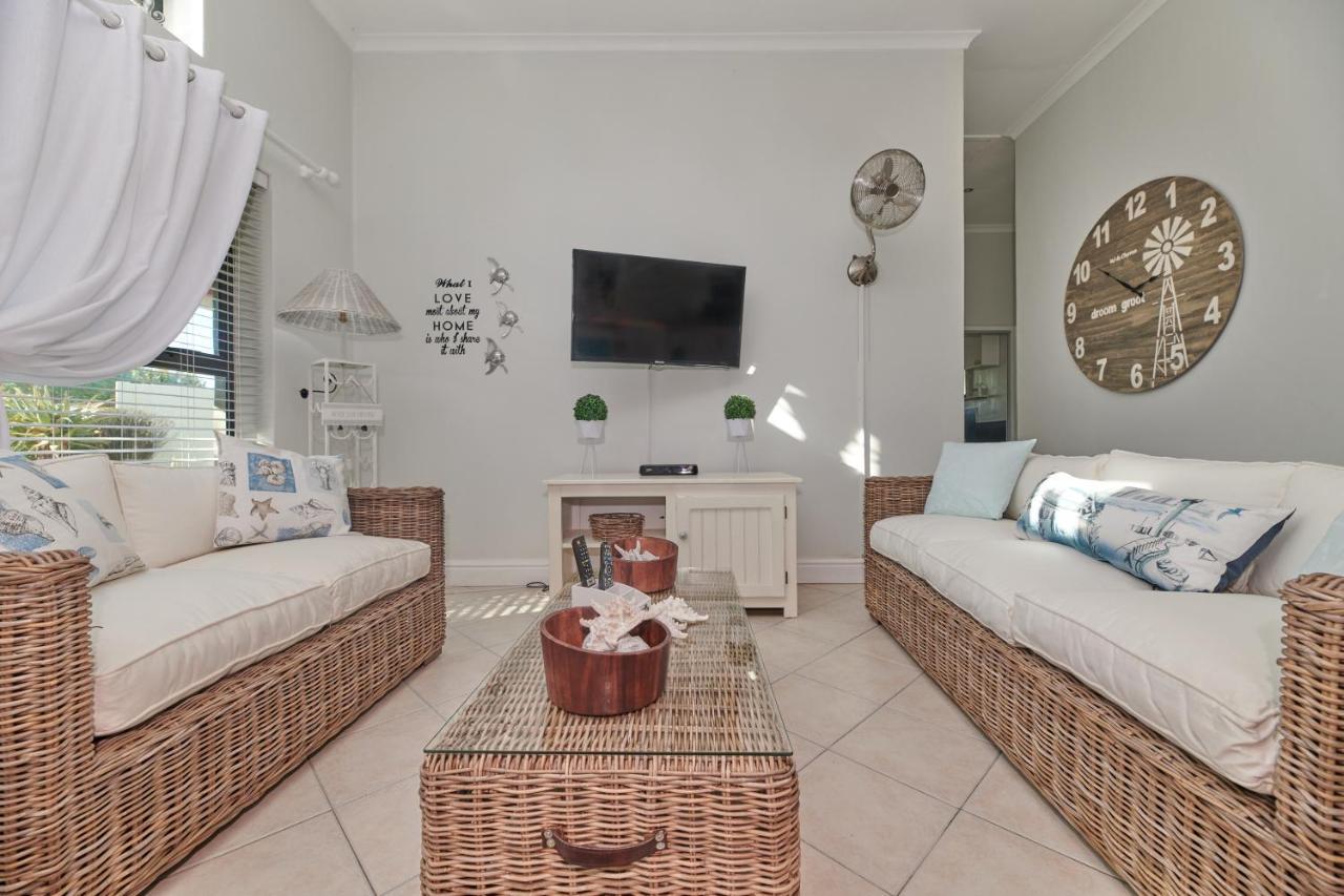 Fraai Uitzicht Struisbaai Apartment Ngoại thất bức ảnh